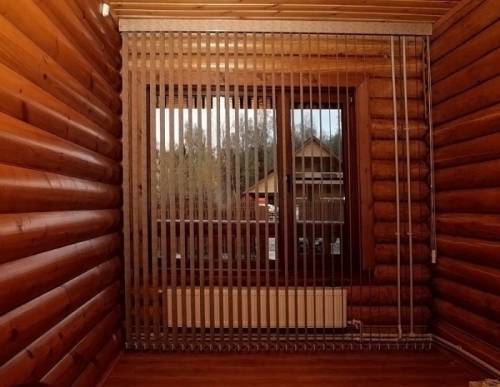 Вертикальные жалюзи и другие виды солнцезащитных систем