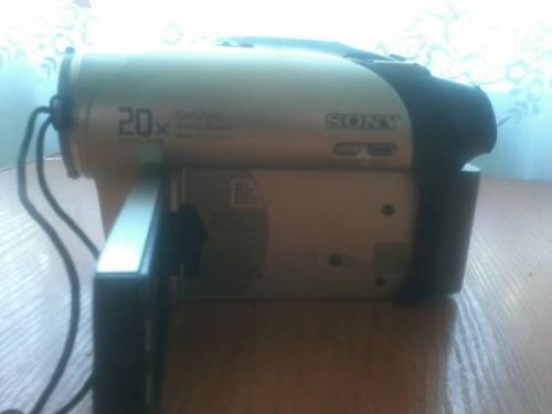 Видеокамера Sony Handycam