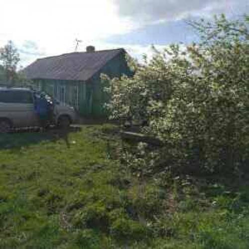 Продам дом в самом центре г. Уяр