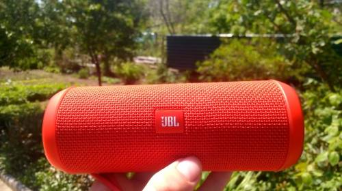 Продам новую колонку ( купил 18.03.17) JBL Flip 3!