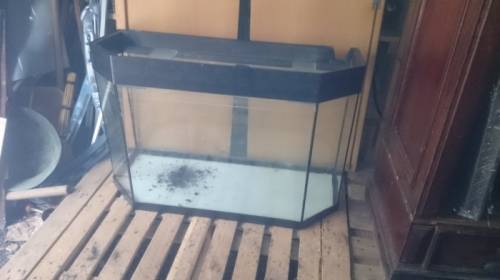 продам аквариум б/у