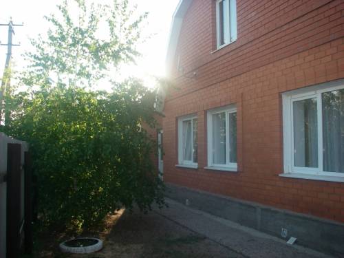 ПРОДАМ ДОМ 200 М.КВ.С УЧАСТКОМ 12 СОТ С. БЛАГОСЛОВЕНКА  СРОЧНО!!!!!