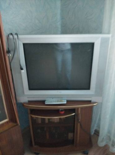 Телевизор б/у