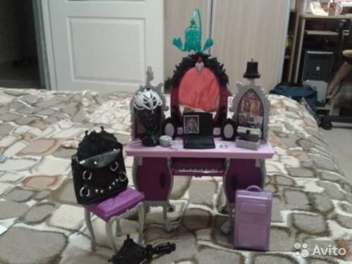 Трюмo Ever After High от Rave Queen