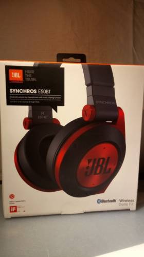 Наушники JBL Synchros E50BT 