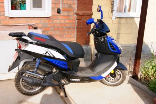 Продается скутер Irbbis LX