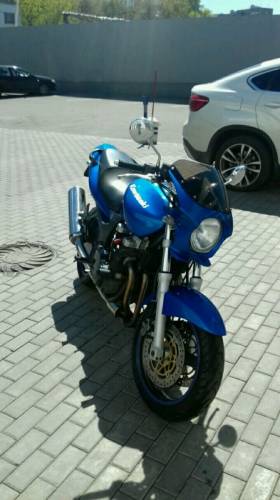 Kawasaki ZR 750