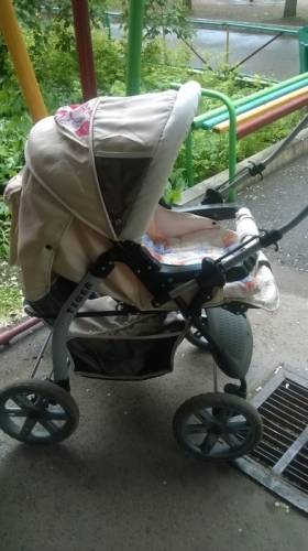  Продаётся детская коляска