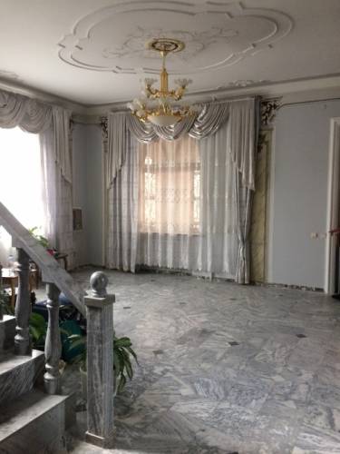 Сдам в аренду для частного детского садика добротный дом