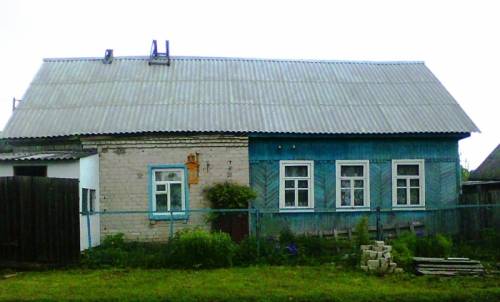 продаётся дом проезд родниковый 37