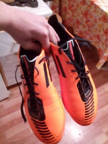 продам бутсы adidas F50