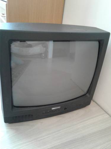 Продаю телевизор Samsung (Корея)