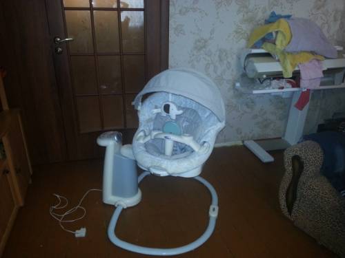 Детские электронные качели Graco Sweetpeace