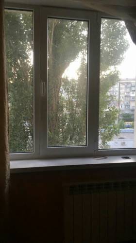 Пластиковое оконо новое