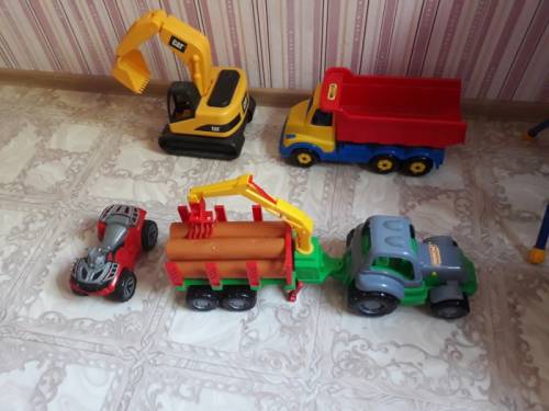 продам детские игрушки