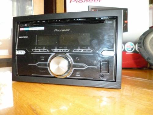 ПРОДАМ . АВТОМАГНИТОЛУ  PIONEER FH-X380UB  2DIN НОВАЯ ! 