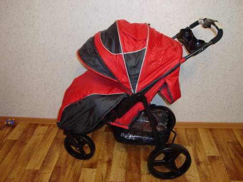 Продам новую коляску