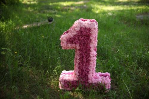 Продам объемную цифру на 1 годик 