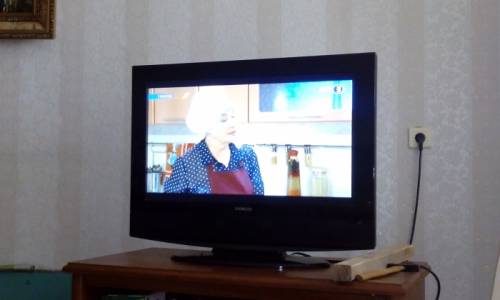 Продам жк тв 