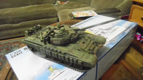 модель танка т-72 с дин. защитой
