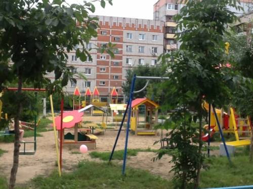 Сдам с 15 июля посуточно одну комнату в 3-х комн кВ Ул Руднева 54