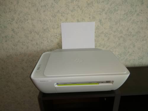 Продам МФУ HP Deskjet 2130