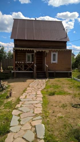 продам дом благоустроенный