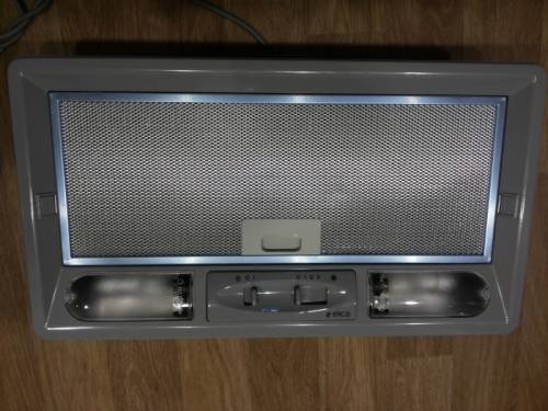Продам новую вытяжку ELICA ELIBLOC 9 LX SILVER F/60