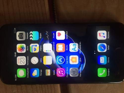 продам iPhone 7 128GB