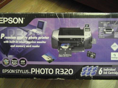 Фотопринтер EPSON photo R320