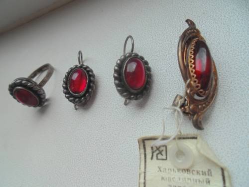продам серебряные украшения