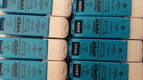 Продаю. Электронные трансформаторы. Tridonig 105 W 12V