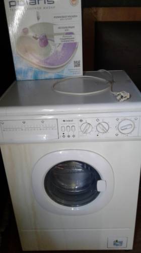  продам Стиральная машина Индезит