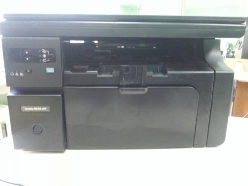 Продам мфу HP M1132 (лазерный принтер сканер копир) две шт ,в отличном состоянии