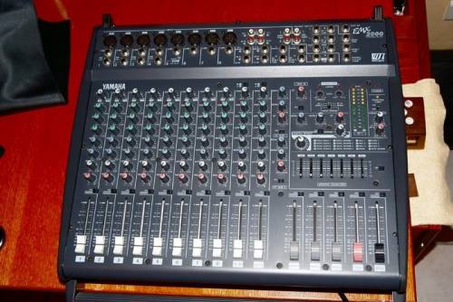 Yamaha  -emx2000 