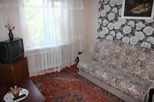 Продам жилой дом и земельный участок