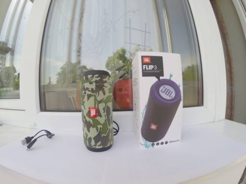Беспроводная звуковая колонка JBL flip 3