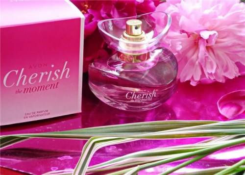 Продаётся парфюмерная вода Cherish Avon.
