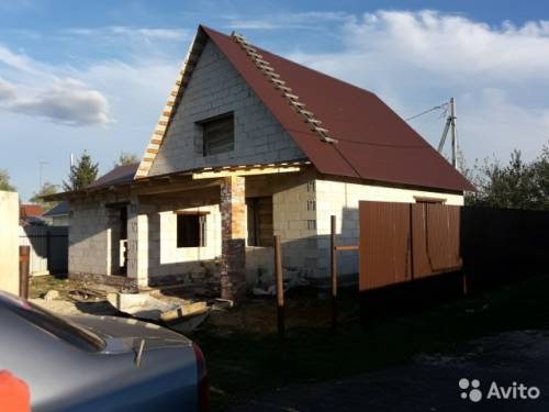 Продам не достроенный дом.