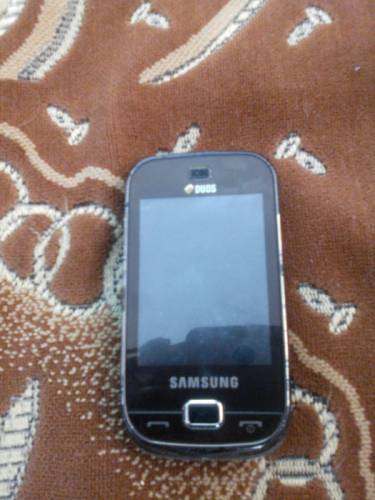Продам телефон samsung gt-b5722