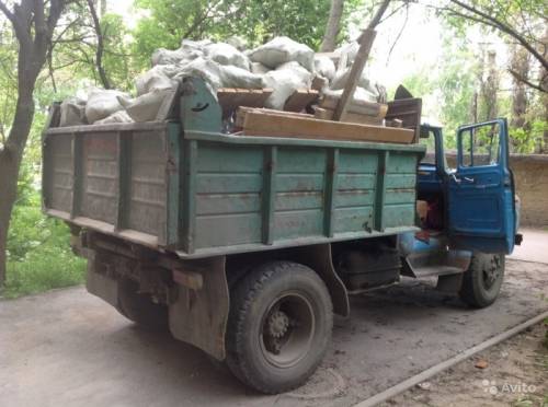 Вывоз любого строительного мусора с погрузкой вручную. камаз, зил, газель.