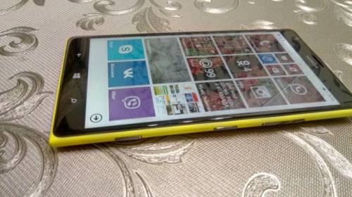 Продаю телефон Nokia Lumia 1520!