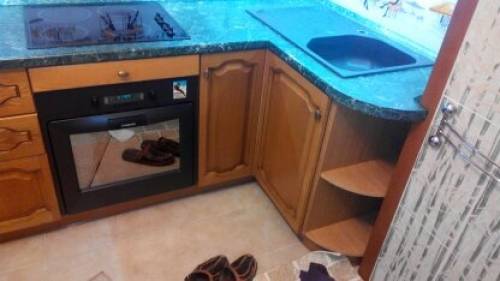 Варочная стеклокерамическая поверхность   мойка из искуственного камня