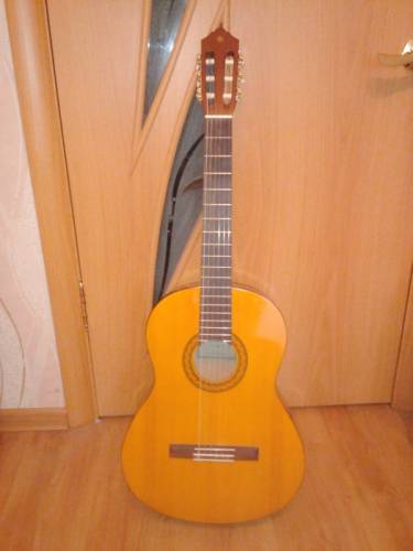 гитара Yamaha C40