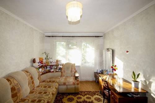 Продам двухкомнатную квартиру 