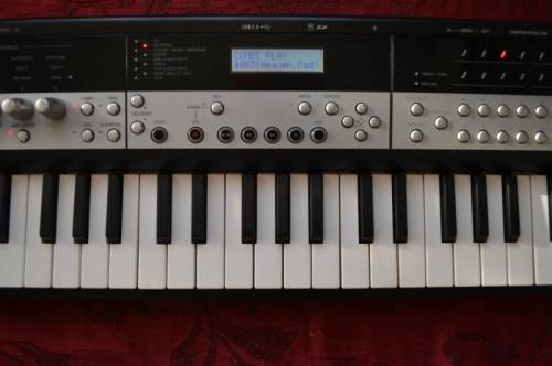 Korg microstation MW 1