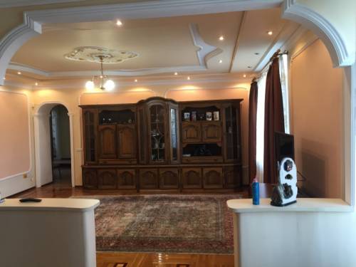 Продам 4-х комнатную квартиру 127 м2