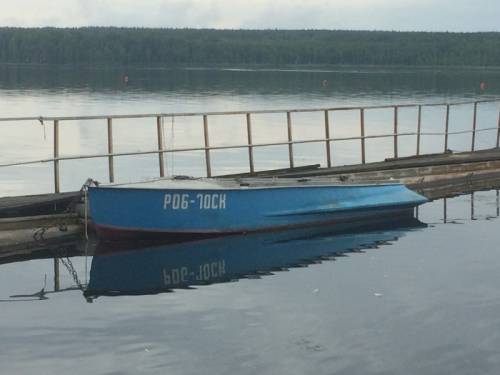 Лодка Южанка c ,булями