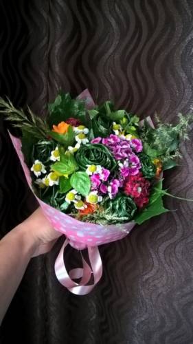 Продам букеты из листьев