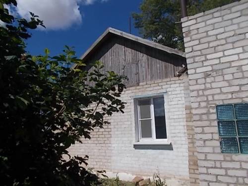 продам  срочно дом